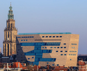 op bezoek naar het forum groningen
