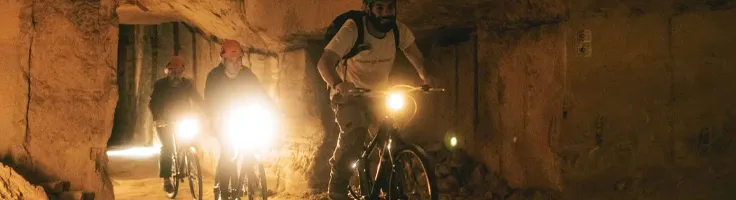 Bezoek Valkenburg in een Autohopper huurauto